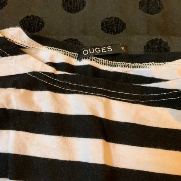 Ouges - Black & White Striped Top - Picture 2 of 5